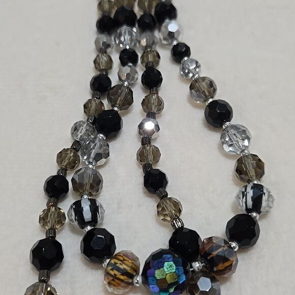 Cookie Lee Beaded Necklace - Picture 5 of 5